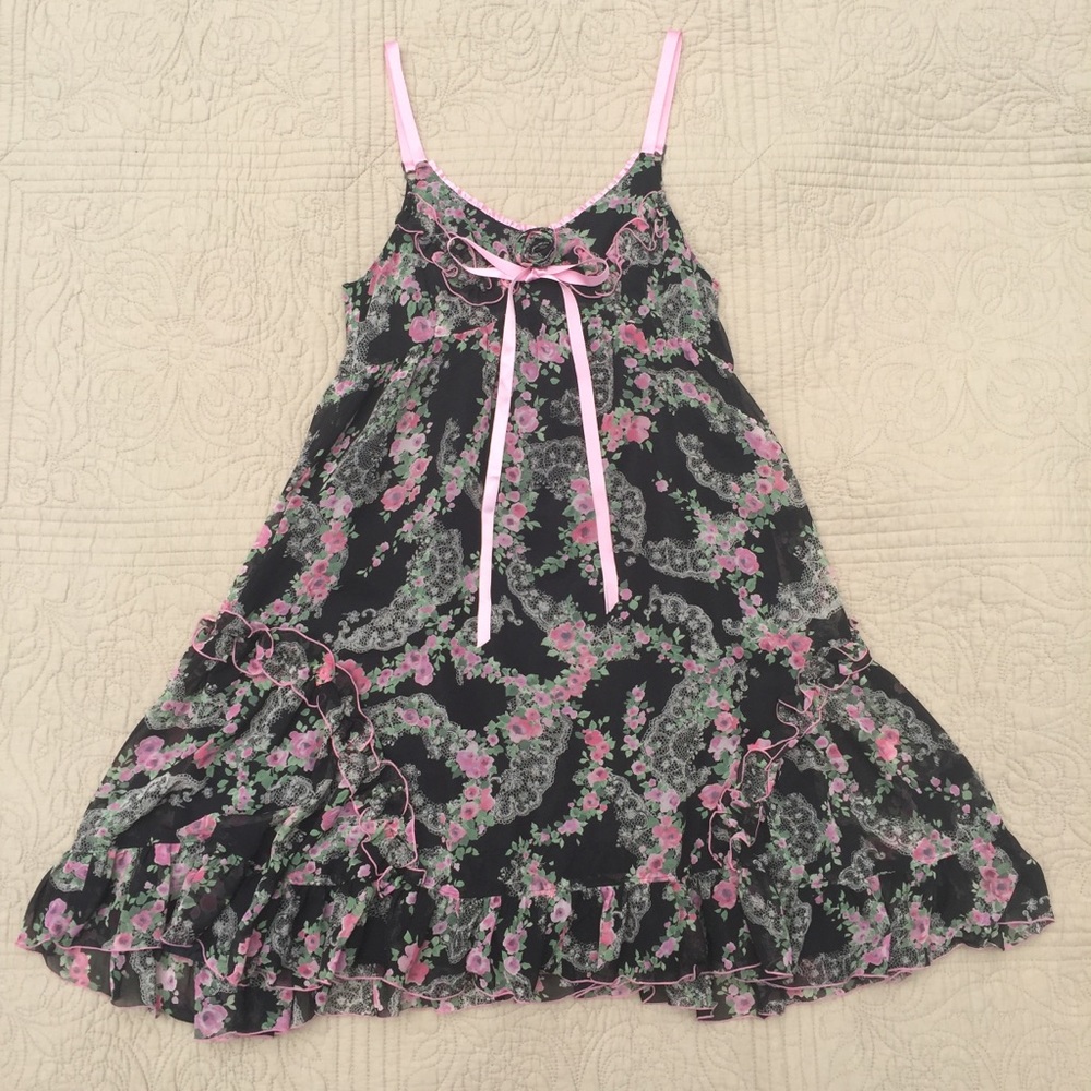 Super Femme Rosy, Lacy Cami Dress